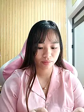 Snapshot of Na_na90 chatting on 23, 10, 2025 Na na90 online show from 23, 10, 2025