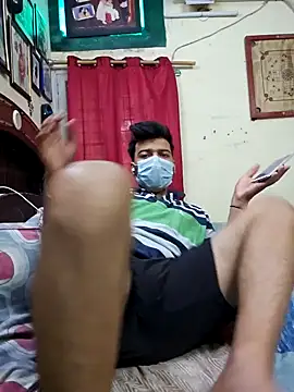 Snapshot of krishx776 chatting on 8, 11, 2025 krishx776 online show from 8, 11, 2025