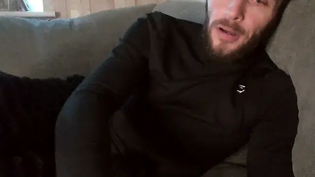 Snapshot of MasterJakeJohns chatting on 3, 12, 2025 MasterJakeJohns online show from 3, 12, 2025