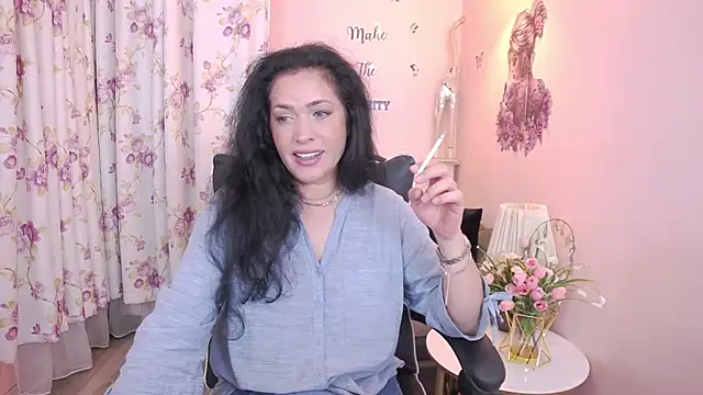 MyLovOne online show from 25, 5, 2026