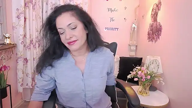 MyLovOne online show from 7, 6, 2026