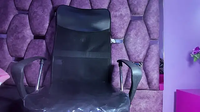 Emy Latin online show from 24, 11, 2025