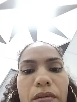 Karen Ariass online show from 1, 6, 2026