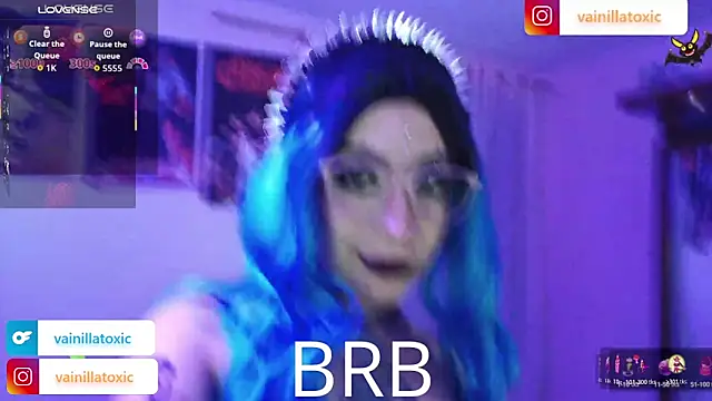 Snapshot of vainilla_doll chatting on 16, 12, 2025 vainilla doll online show from 16, 12, 2025