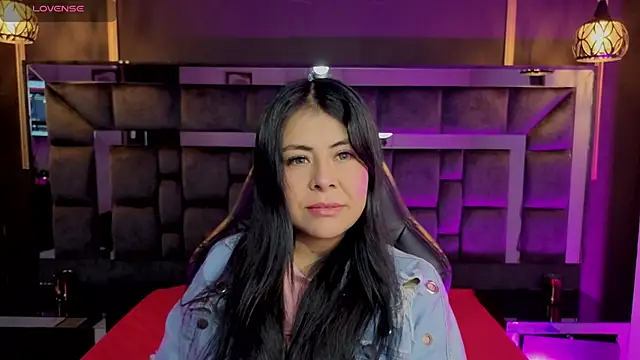 Snapshot of Aniajoness_ chatting on 25, 11, 2025 Aniajoness online show from 25, 11, 2025