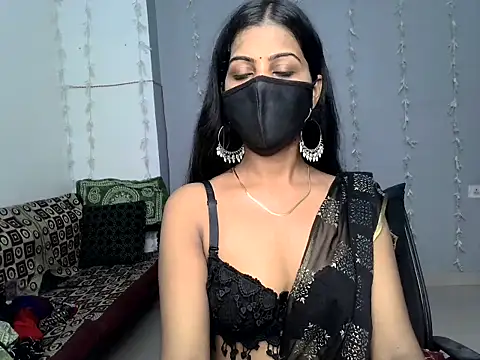 Snapshot of Meri_Cutie_Pie chatting on 9, 9, 2025 Meri Cutie Pie online show from 9, 9, 2025