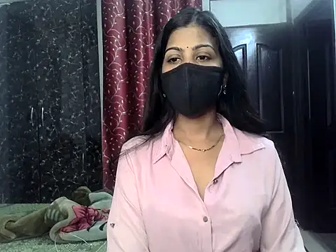 Snapshot of Meri_Cutie_Pie chatting on 1, 12, 2025 Meri Cutie Pie online show from 1, 12, 2025