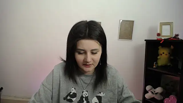 Katrin kiss  online show from 9, 3, 2026