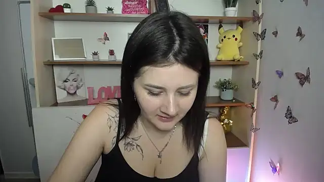 Katrin kiss  online show from 12, 6, 2026