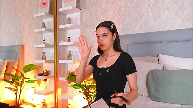 Sofy Bradd online show from 10, 4, 2026