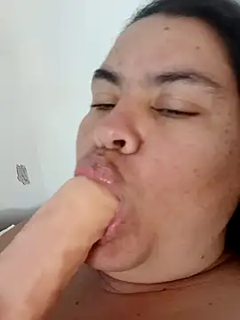 Snapshot of yaneth_ chatting on 10, 9, 2025 yaneth online show from 10, 9, 2025