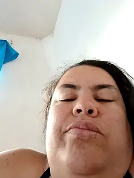 Snapshot of yaneth_ chatting on 26, 9, 2025 yaneth online show from 26, 9, 2025