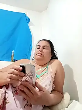 Snapshot of yaneth_ chatting on 2, 10, 2025 yaneth online show from 2, 10, 2025