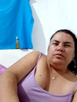 Snapshot of yaneth_ chatting on 21, 10, 2025 yaneth online show from 21, 10, 2025