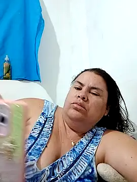 Snapshot of yaneth_ chatting on 5, 11, 2025 yaneth online show from 5, 11, 2025