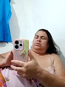 Snapshot of yaneth_ chatting on 10, 11, 2025 yaneth online show from 10, 11, 2025