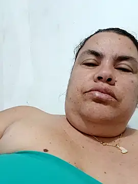 Snapshot of yaneth_ chatting on 21, 11, 2025 yaneth online show from 21, 11, 2025