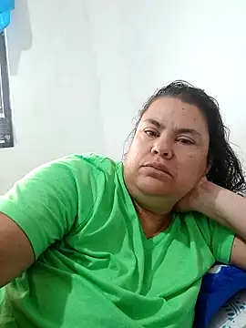 Snapshot of yaneth_ chatting on 26, 11, 2025 yaneth online show from 26, 11, 2025