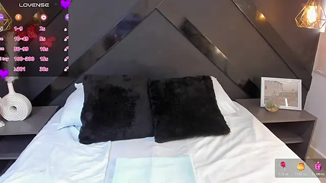 amber blisss online show from 4, 11, 2025