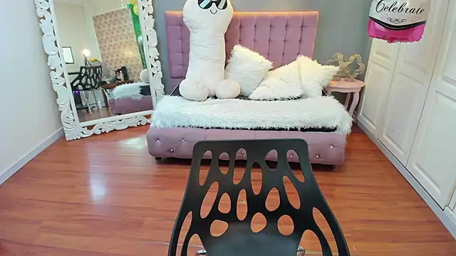 Tammy parker  online show from 2, 10, 2025