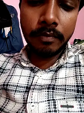 Snapshot of BangaloreSexy_Ram chatting on 1, 11, 2025 BangaloreSexy Ram online show from 1, 11, 2025