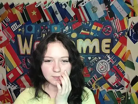 LadyAlice  online show from 18, 12, 2025