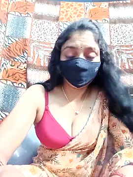 Snapshot of hotsana79 chatting on 3, 10, 2025 hotsana79 online show from 3, 10, 2025