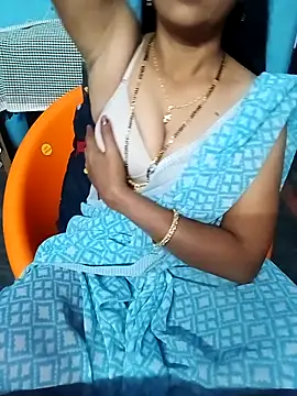 Snapshot of hotsana79 chatting on 4, 12, 2025 hotsana79 online show from 4, 12, 2025