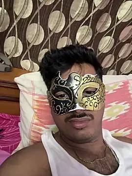 Snapshot of VVcouple chatting on 30, 9, 2025 VVcouple online show from 30, 9, 2025