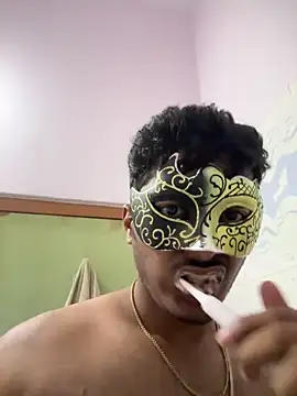 Snapshot of VVcouple chatting on 30, 10, 2025 VVcouple online show from 30, 10, 2025