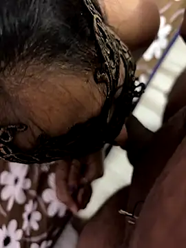 VVcouple online show from 27, 11, 2025