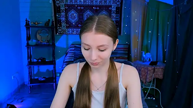 JulieDaniel online show from 1, 6, 2026