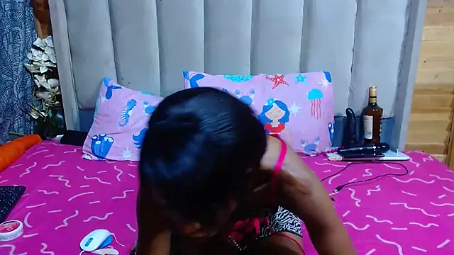 SexyChantyBabe25 online show from 11, 1, 2026