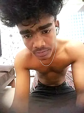 Snapshot of Rahulisagoodguy chatting on 5, 10, 2025 Rahulisagoodguy online show from 5, 10, 2025