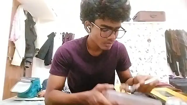 Snapshot of Rahulisagoodguy chatting on 22, 11, 2025 Rahulisagoodguy online show from 22, 11, 2025