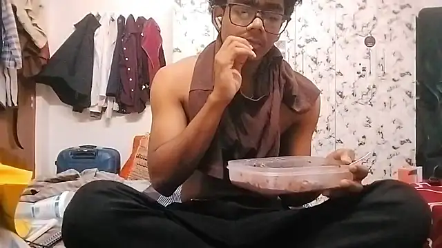 Snapshot of Rahulisagoodguy chatting on 1, 12, 2025 Rahulisagoodguy online show from 1, 12, 2025