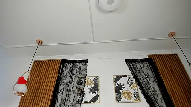 NicolWhite online show from 2, 3, 2026