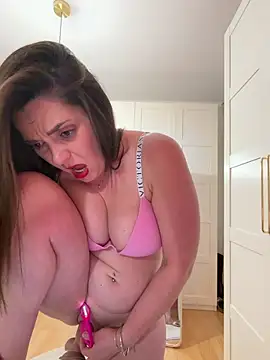 chloedlm5 online show from 8, 4, 2026