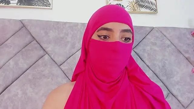 nayiraa  online show from 23, 3, 2026