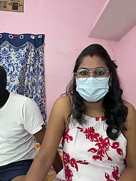 Lovlycouple1 online show from 23, 10, 2025