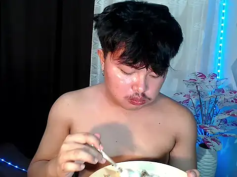 Snapshot of Lustfulljohnx chatting on 6, 7, 2026 Lustfulljohnx online show from 6, 7, 2026