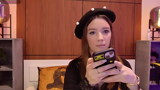 Alison kisss online show from 16, 3, 2026