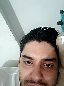 Snapshot of fromero27 chatting on 8, 1, 2026 fromero27 online show from 8, 1, 2026