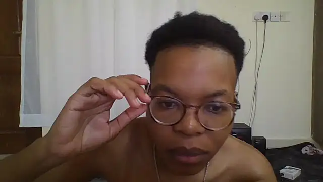 Snapshot of Sexy_Dymme chatting on 26, 9, 2025 Sexy Dymme online show from 26, 9, 2025