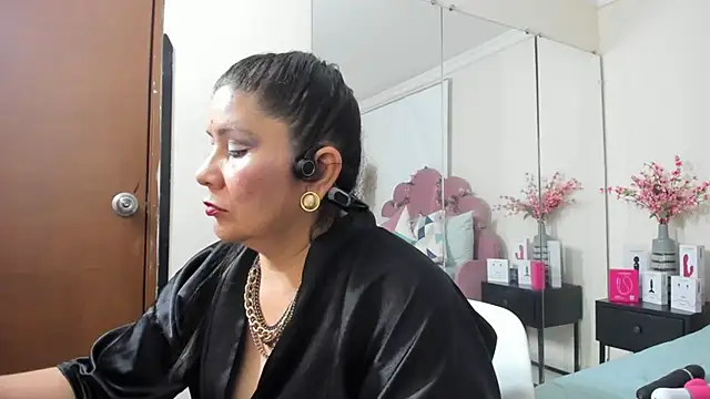 kiraGeiner online show from 17, 1, 2026