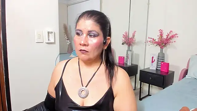 kiraGeiner online show from 18, 3, 2026