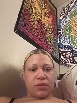 Snapshot of thatgurlred chatting on 11, 2, 2026 thatgurlred online show from 11, 2, 2026