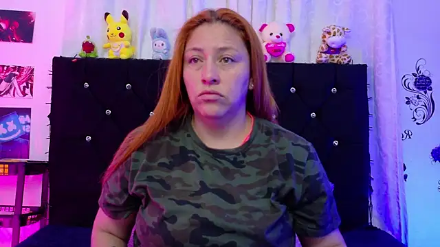 Snapshot of queen_marifer chatting on 5, 10, 2025 queen marifer online show from 5, 10, 2025