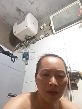 Snapshot of Bianly chatting on 16, 9, 2025 Bianly online show from 16, 9, 2025