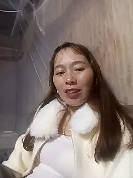 Snapshot of Bianly chatting on 13, 11, 2025 Bianly online show from 13, 11, 2025